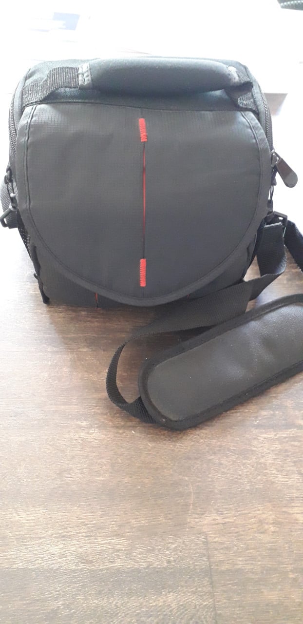 Sony dcr sx85 video camera met statief en tas compleet