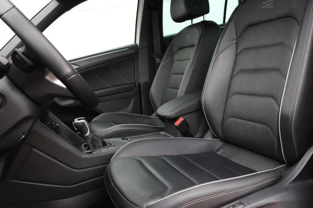 Volkswagen Tiguan 1.4 tsi ehybrid r-line business + 245pk dsg6