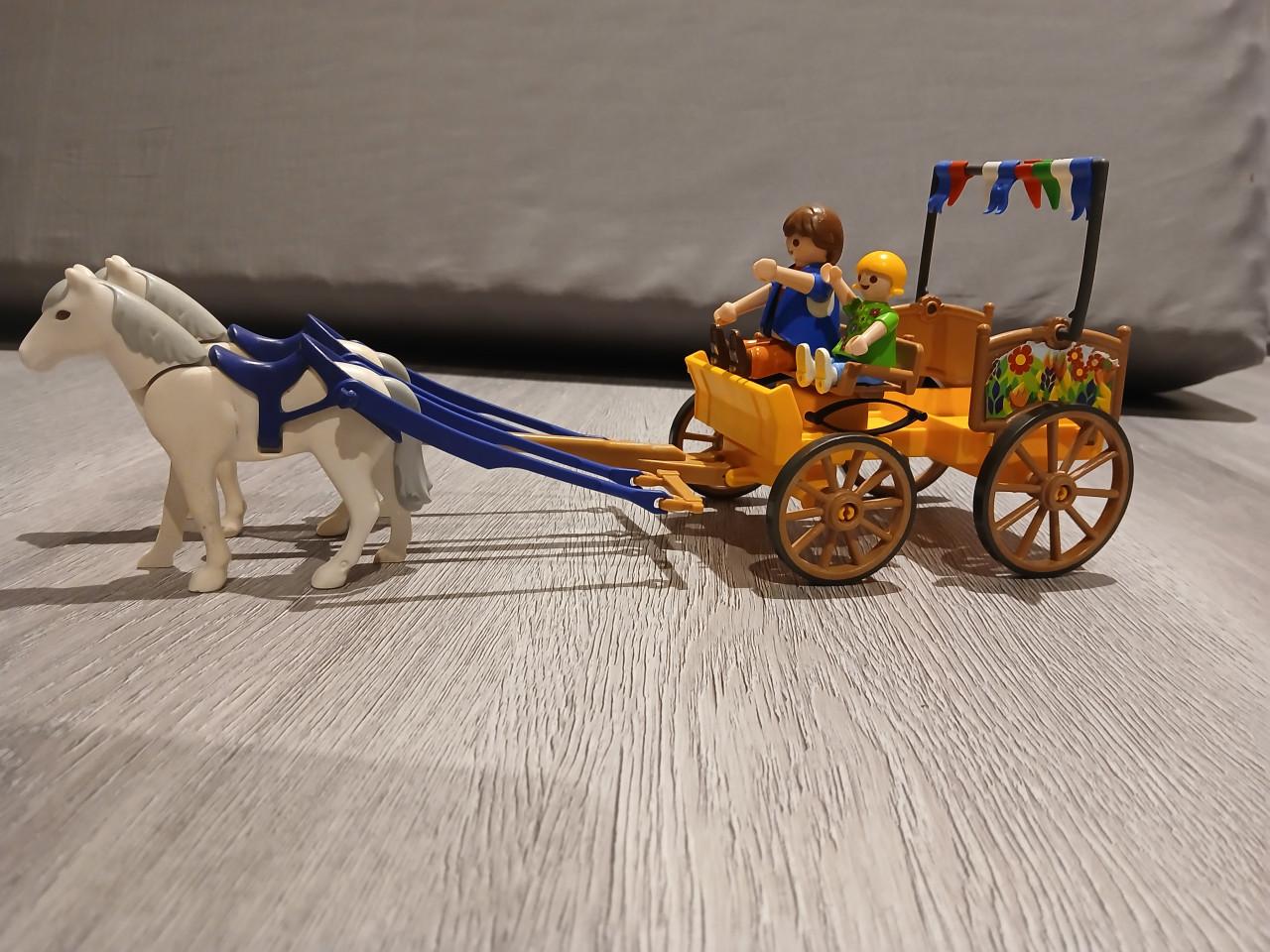 4 x playmobil: ponyweide paardenkoets verzorgpony 9 paarden!