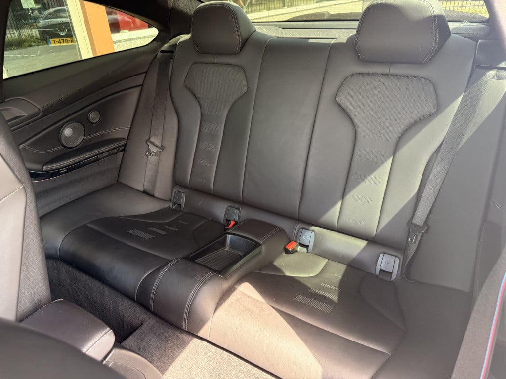 BMW M4 4-serie coupé competition lci | carbon | harman kardon | sportuitlaa