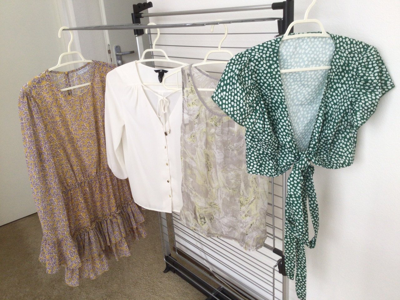 Meisjes zomerkleding, in de maten XS, S en M