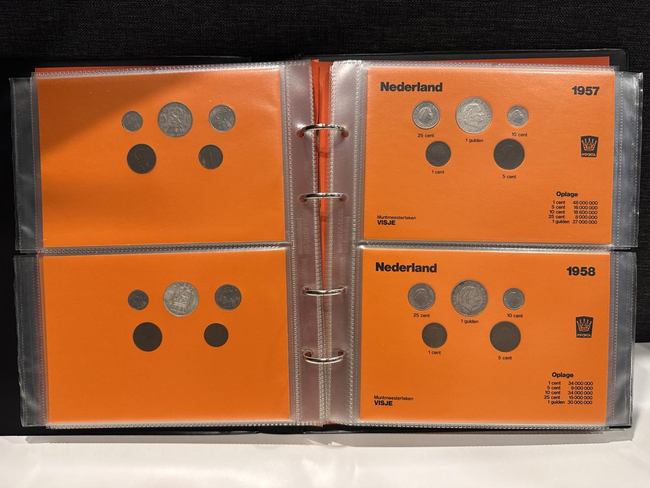 Compleet album Juliana 1 (1948-1966) incl. zilver