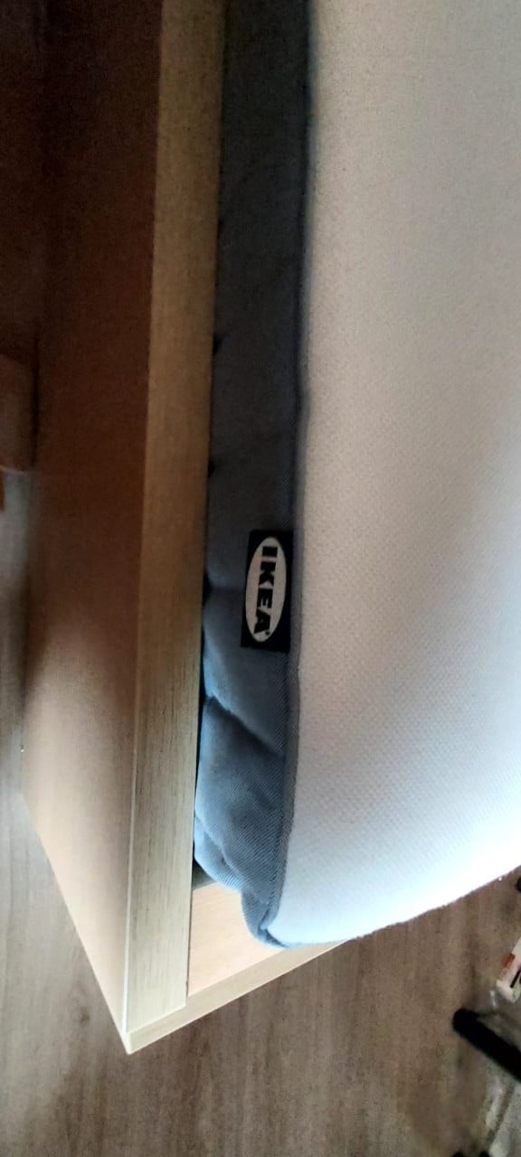 Ikea MALM Bed met 4 bedlades incl. lattebodem en matras