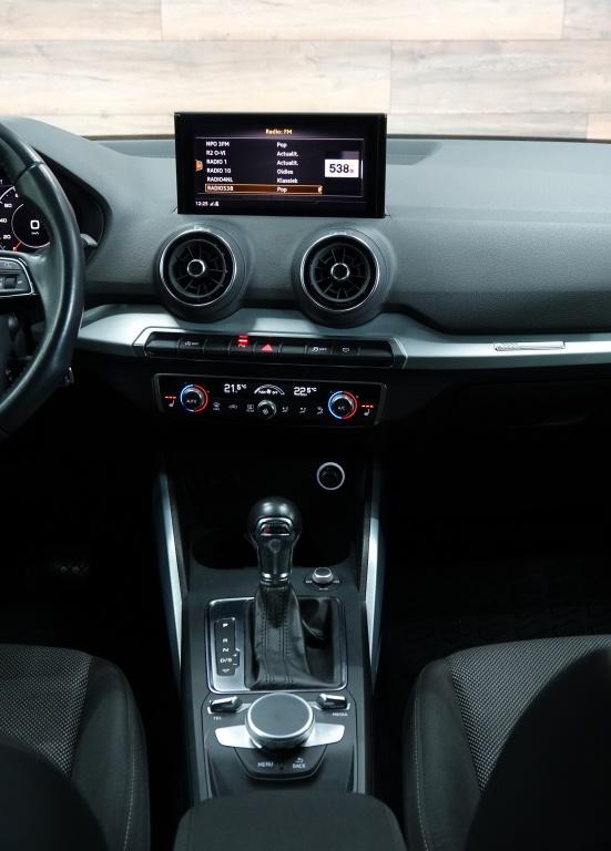 Audi Q2 1.4 tfsi | stoelverw. | pdc | 19" | camera |