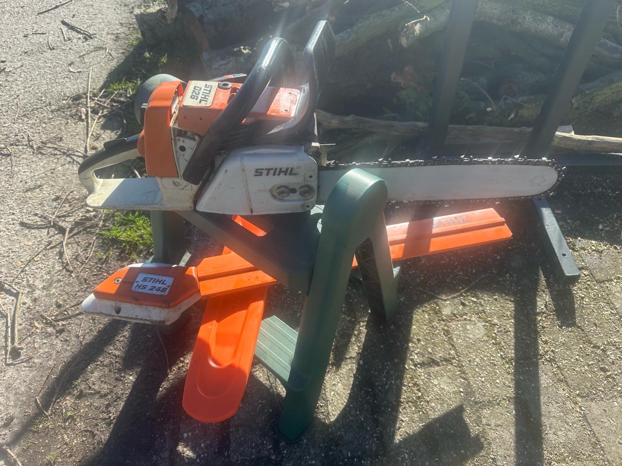 Stihl Kettingzaag MS026 / Heggeschaar HS246