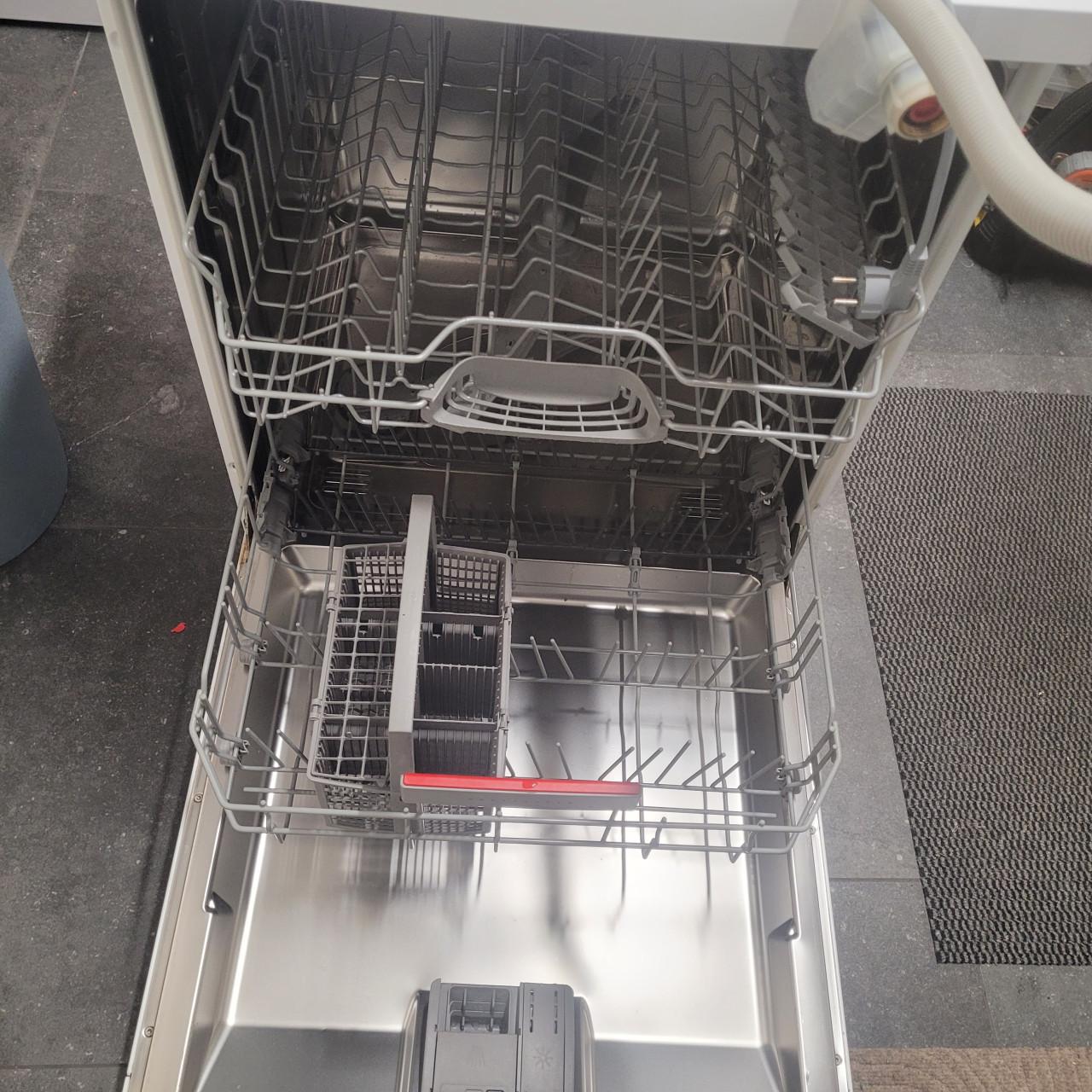 Bosch vaatwasser ... zo goed als nieuw