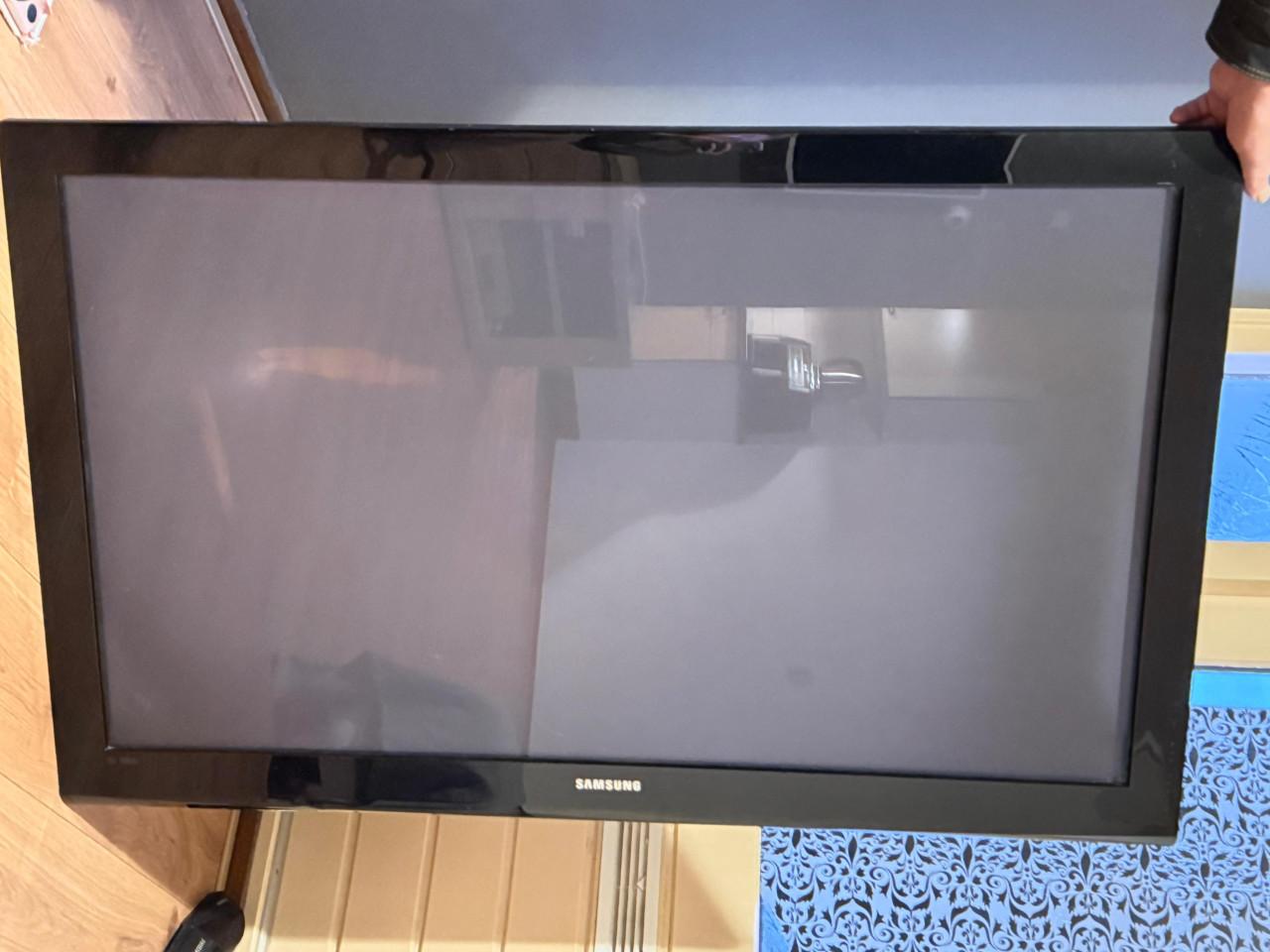 Gratis af te halen Samsung 55 inch plasma tv