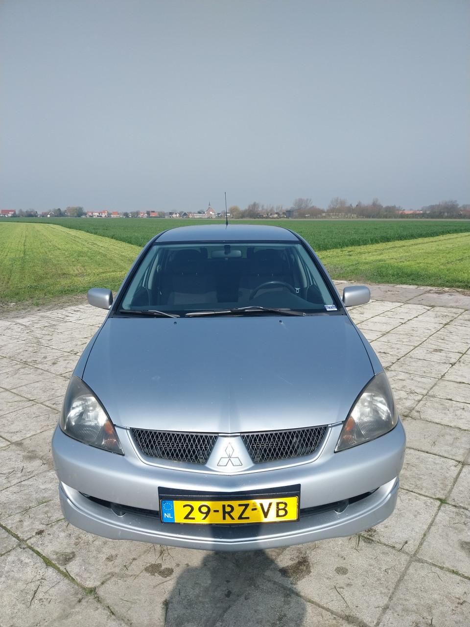 Mitsubishi lancer wagon