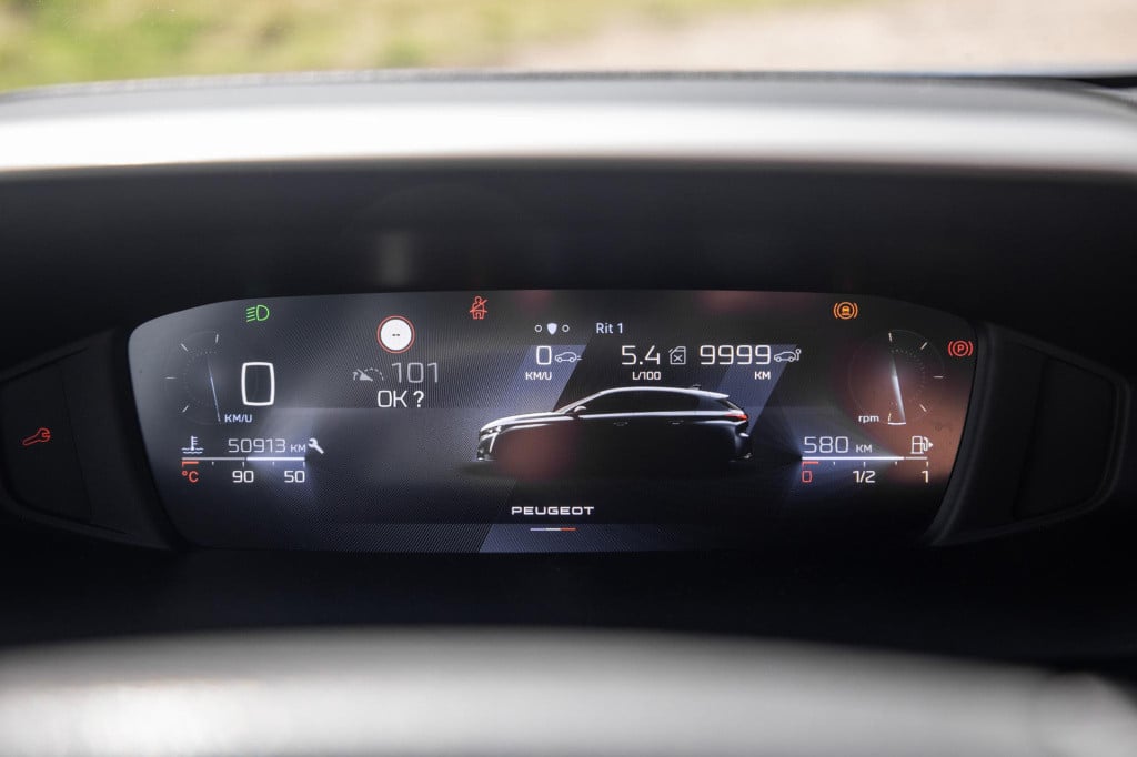 Peugeot 308 1.2 puretech active pack business airco / cruise controle / ned