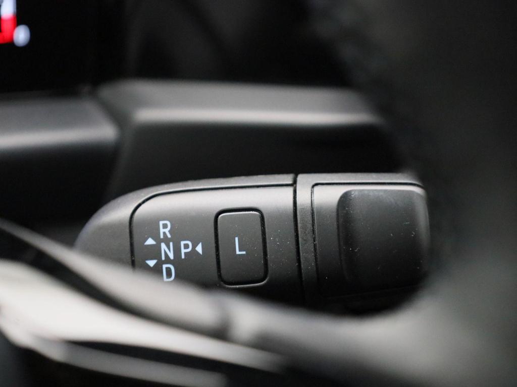 Ford Transit Custom 340 2.5 phev l2h1 limited aut. | 9-persoons! | incl btw