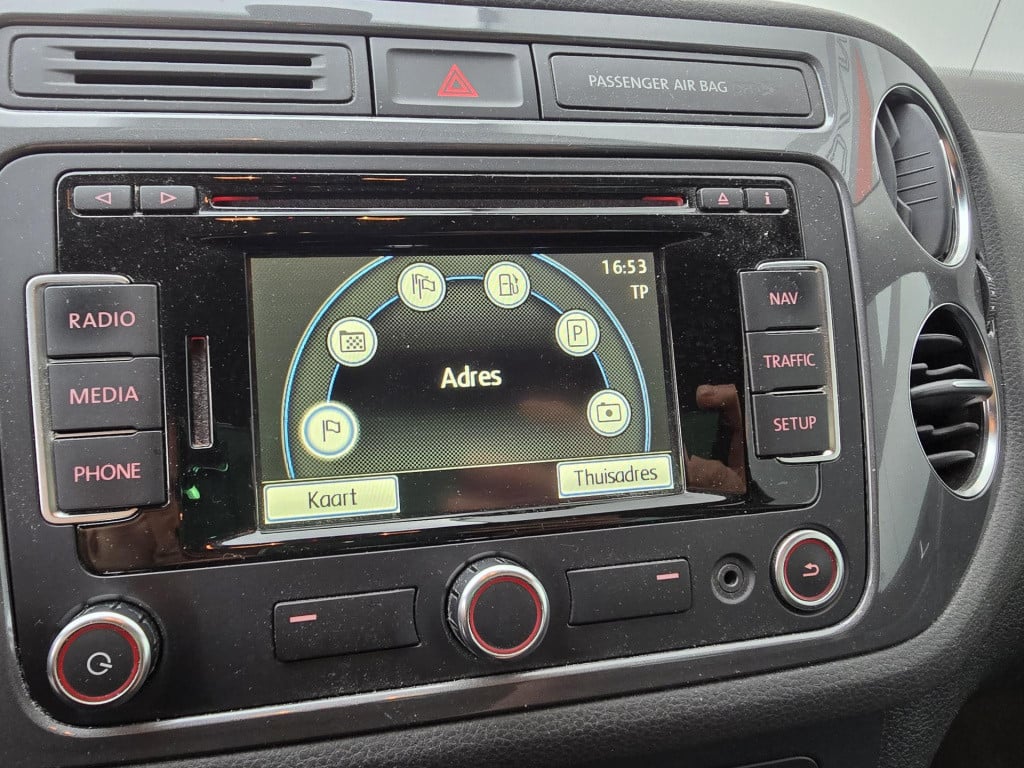 Volkswagen Tiguan 1.4 tsi sport&style