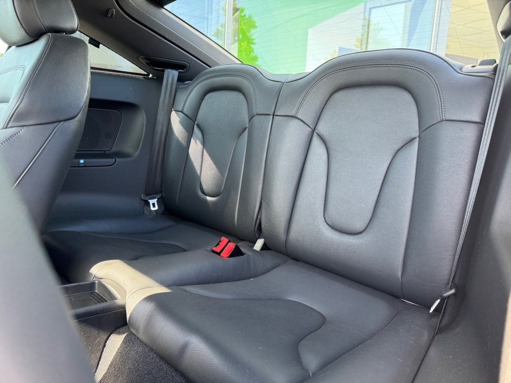 Audi TT 1.8 tfsi * leder * xenon / led * nap
