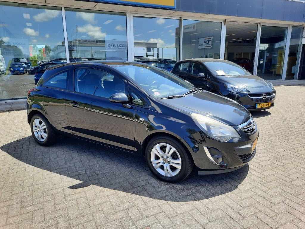 Opel Corsa 1.2-16v berlin
