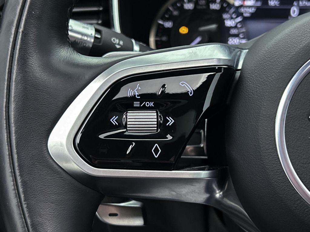 Jaguar XF 2.0 p250 hse | panoramadak | navigatie | apple carplay / android 