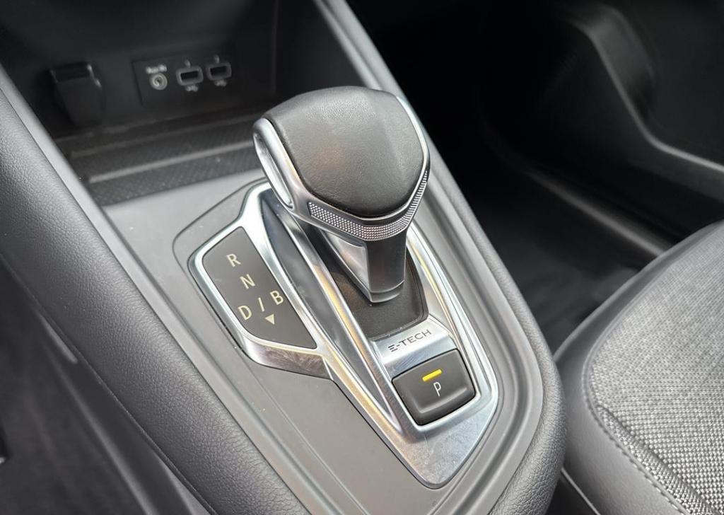 Renault Captur 1.6 e-tech plug-in hybrid 160 serie limitée e-tech - stoel e