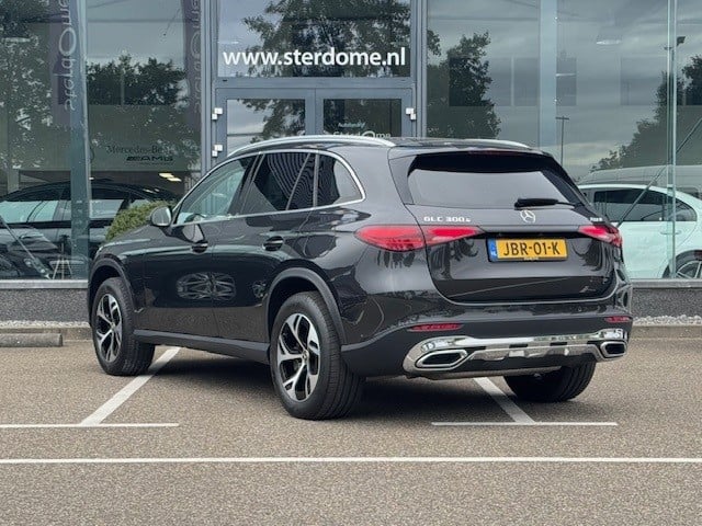 Mercedes-Benz Glc 300e 4matic avantgarde line l mbux l niveau regeling l le