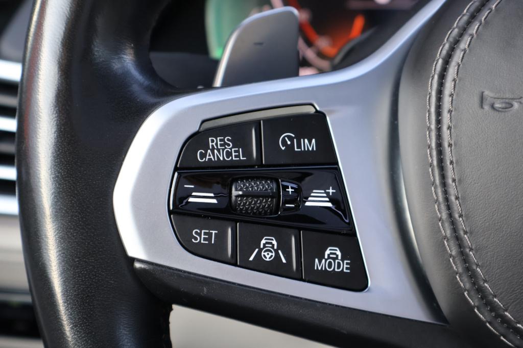 BMW X7 xdrive40i 6p. l 340 pk l panodak skylounge l laser l head-up l 3500 