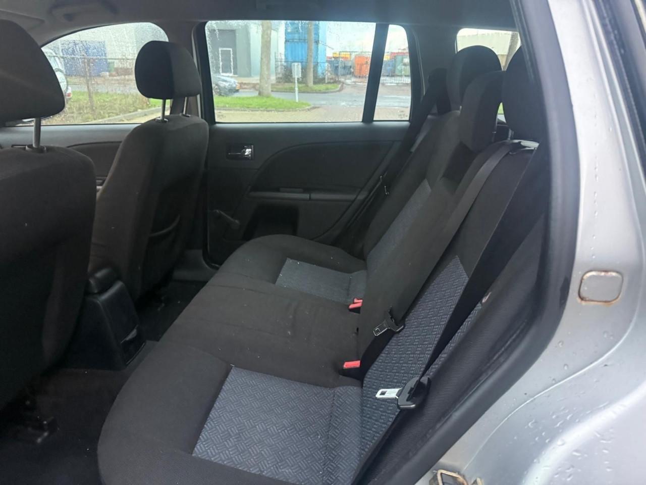 Ford Mondeo Wagon 1.8-16V Champion