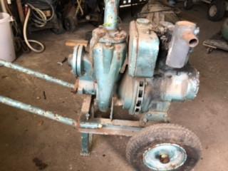 Waterpomp met dieselmotor