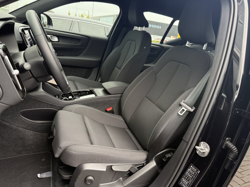 Volvo Ex40 extended plus 82 kwh/252pk| adap.cruise| trekhaak| camera