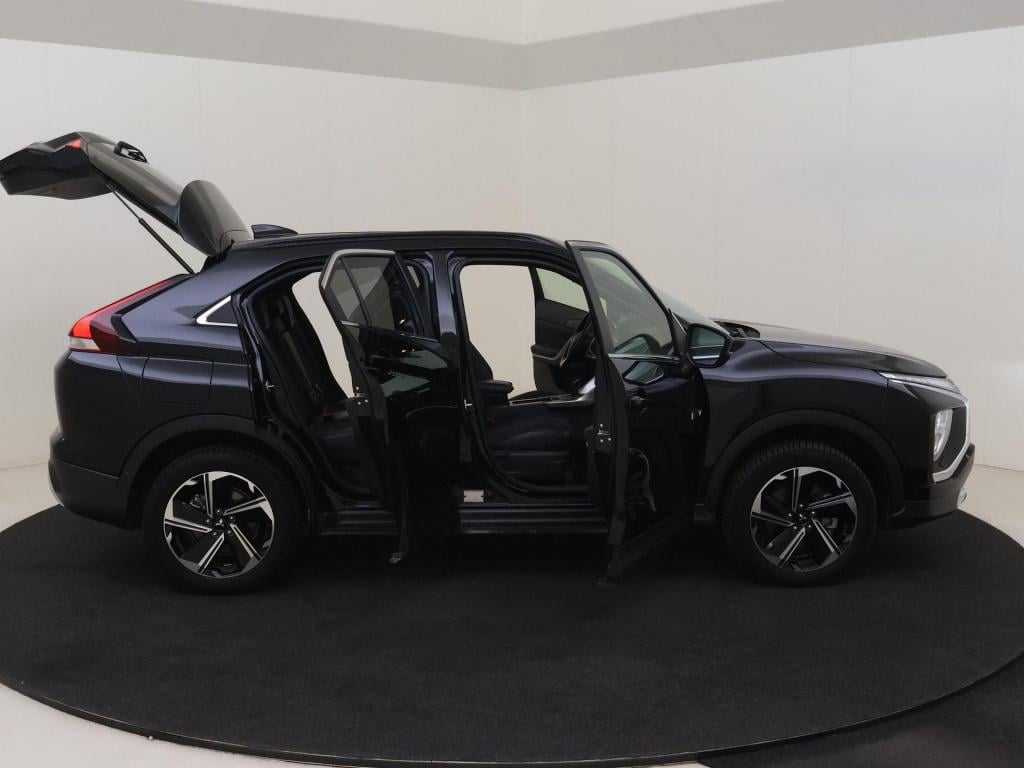 Mitsubishi Eclipse Cross 2.4 phev intense+
