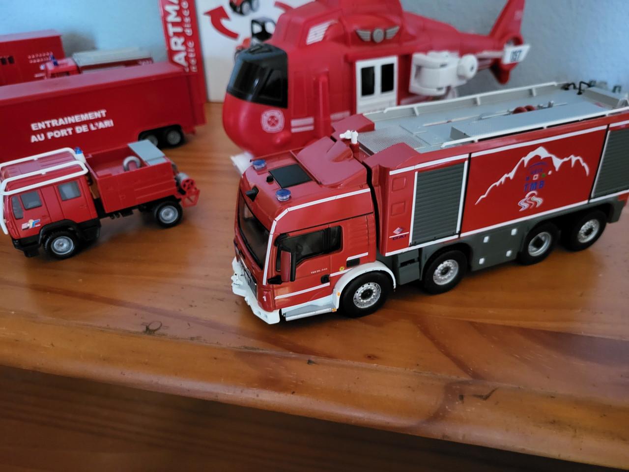 12 brandweer enzo auto,s