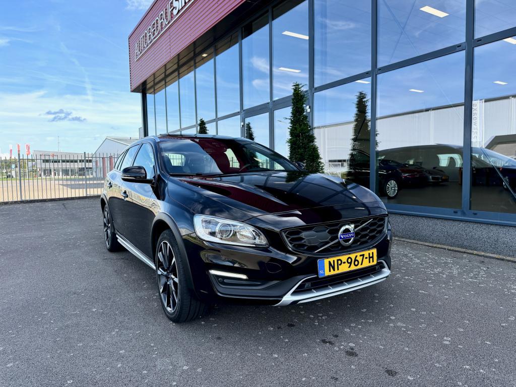 Volvo V60 cross country 2.0 t5 summum leder ecc dak
