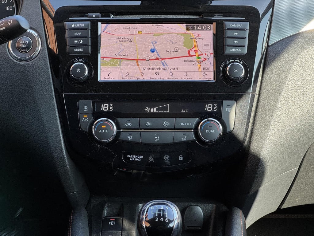 Nissan Qashqai 1.3 dig-t n-motion | trekhaak | panoramadak | apple carplay/