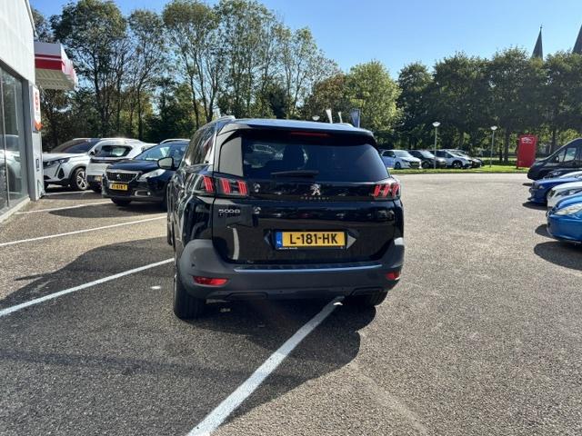 Peugeot 5008 1.2 puretech 130pk s&s allure pack | navigatie | apple carplay