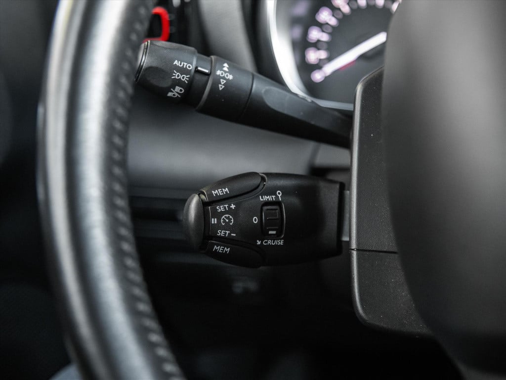Citroen C3 Aircross 1.2 puretech 110pk feel automaat | navigatie | trekhaak