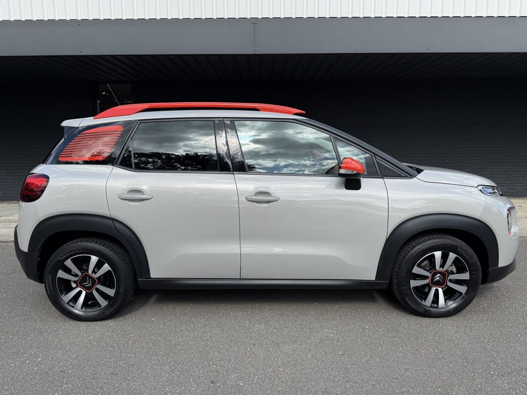 Citroen C3 Aircross 1.2 pt s&s shine // luxe uitvoering! // automaat /