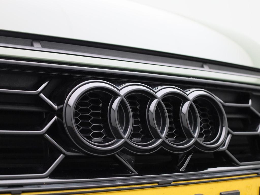 Audi A4 avant 40 tfsi s edition competition | panoramadak | 2x s-line | vir