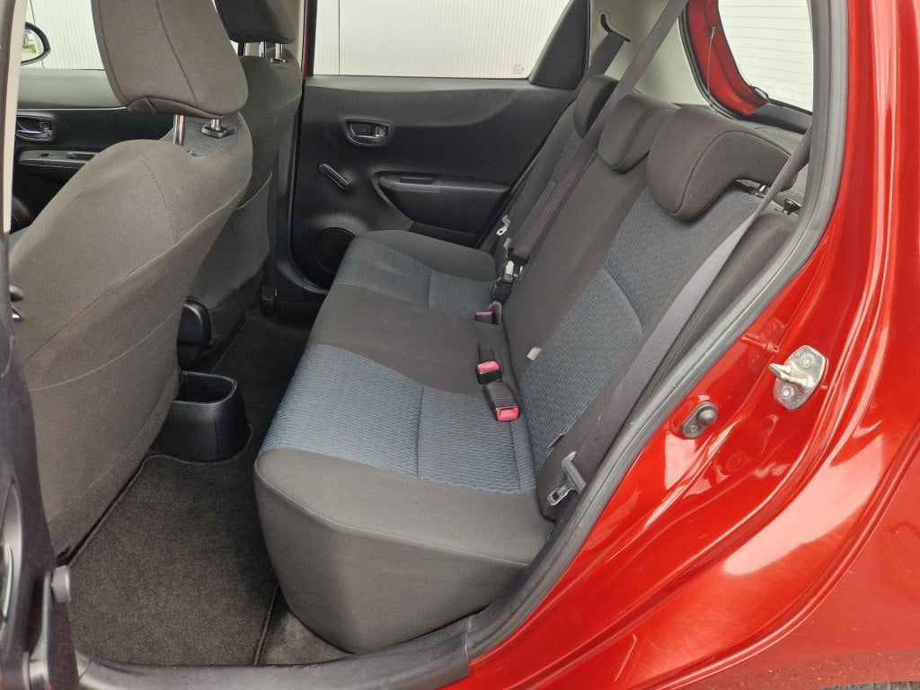 Toyota Yaris 1.0 vvt-i aspiration