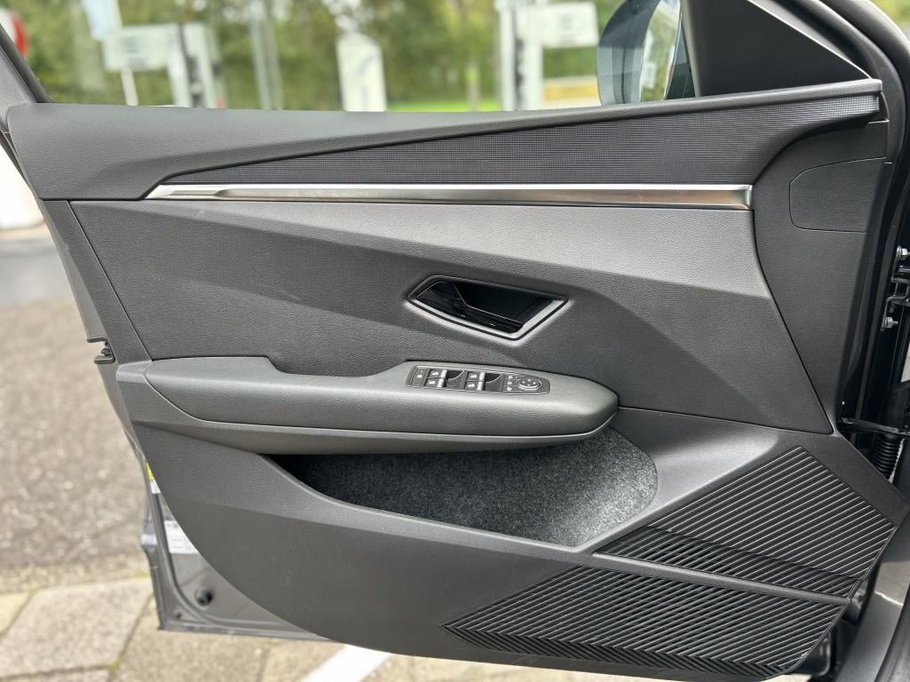 Renault Megane E-tech 60kwh 130pk comfort range evolution