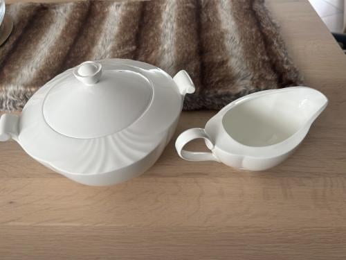 Villeroy&Boch soepkom en sauskom