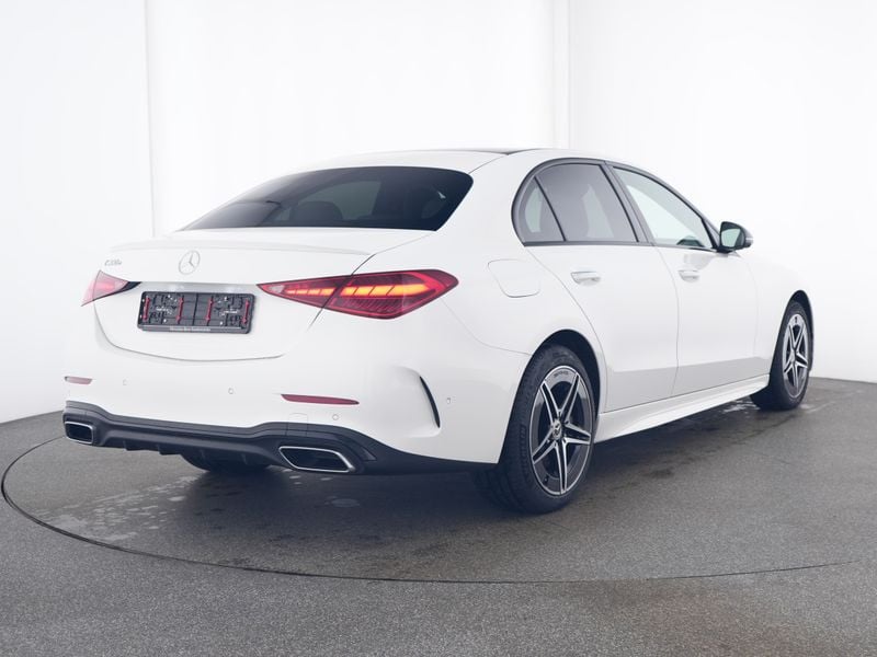 Mercedes-Benz C-Klasse 300 e amg line i panorama dak i distronic + i 360° c