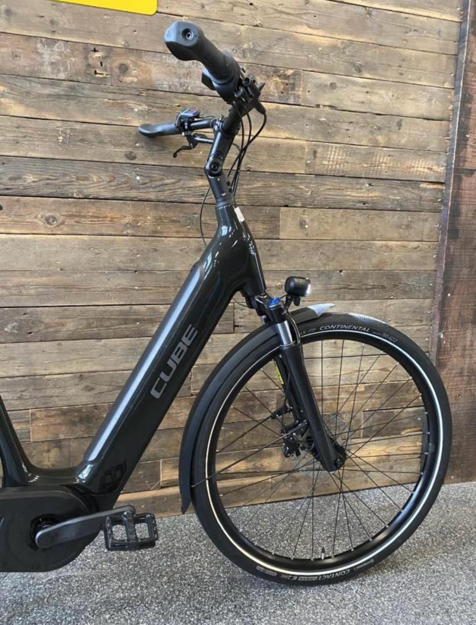 Cube supreme hybrid 2024