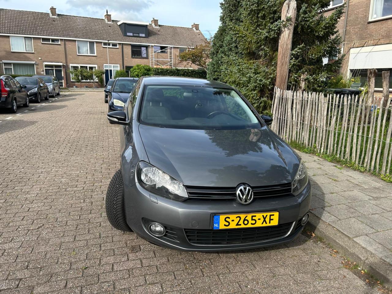 Volkswagen Golf 1.2 TSI 77KW 2011 Grijs