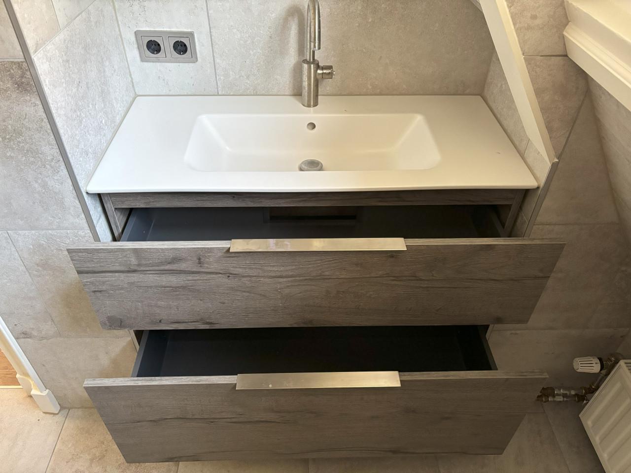 Wastafelkast met lades, houtlook
