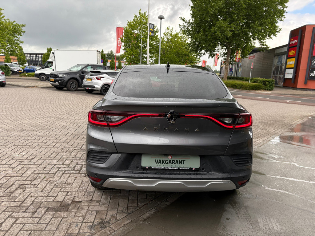 Renault Arkana 1.6 e-tech hybrid 145 intens