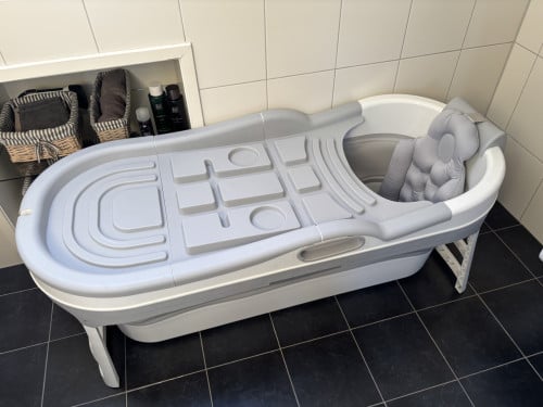 Opvouwbaar bad / HelloBath - In Nieuwstaat