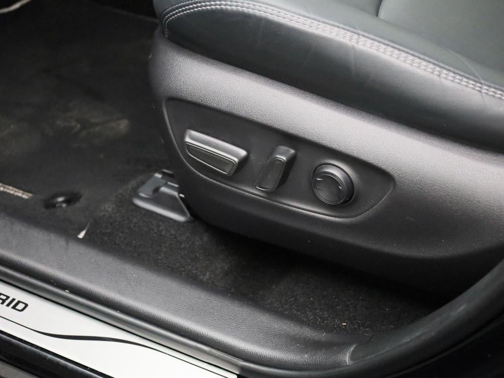 Toyota Rav4 2.5 hybrid business plus | lmv | automaat | leder | parkeer sen