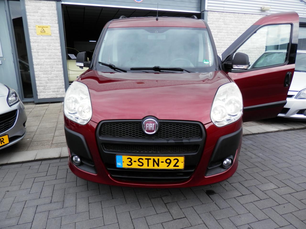 Auto Garant Biedt Aan: Fiat Doblo 1.4 Dynamic 7P