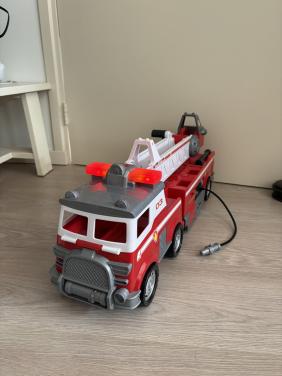 PAW Patrol Ultimate Rescue Brandweerwagen van Marshall