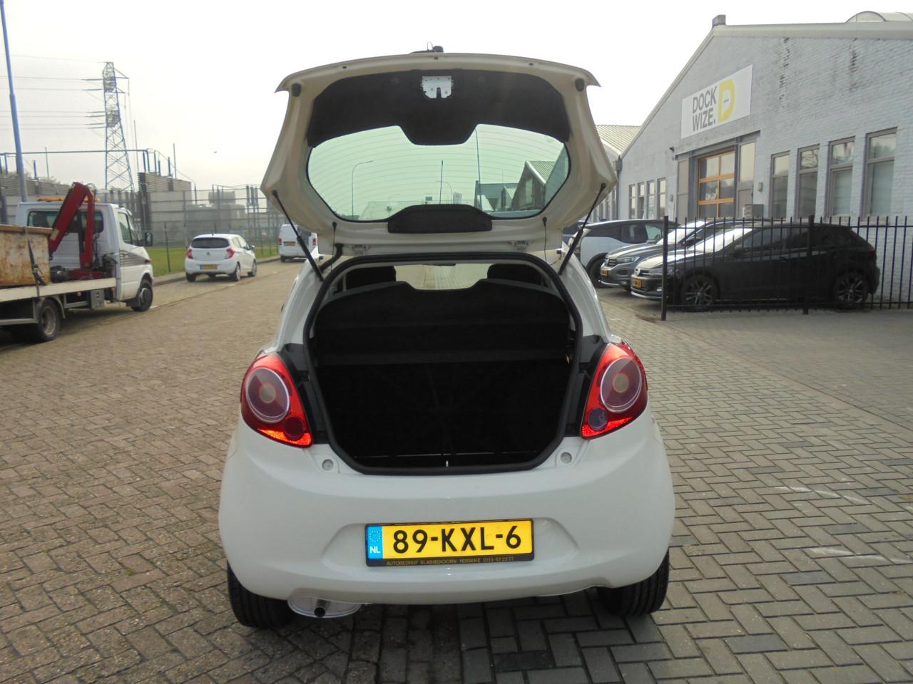 Ford Ka 1.2 Titanium bwjr 2010 in hele nette staat met N.A.P