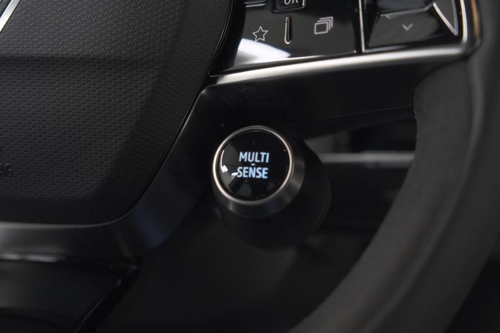 Renault Rafale 1.2 e-tech 4x4 plug-in hybrid 300 esprit alpine | 360 camera