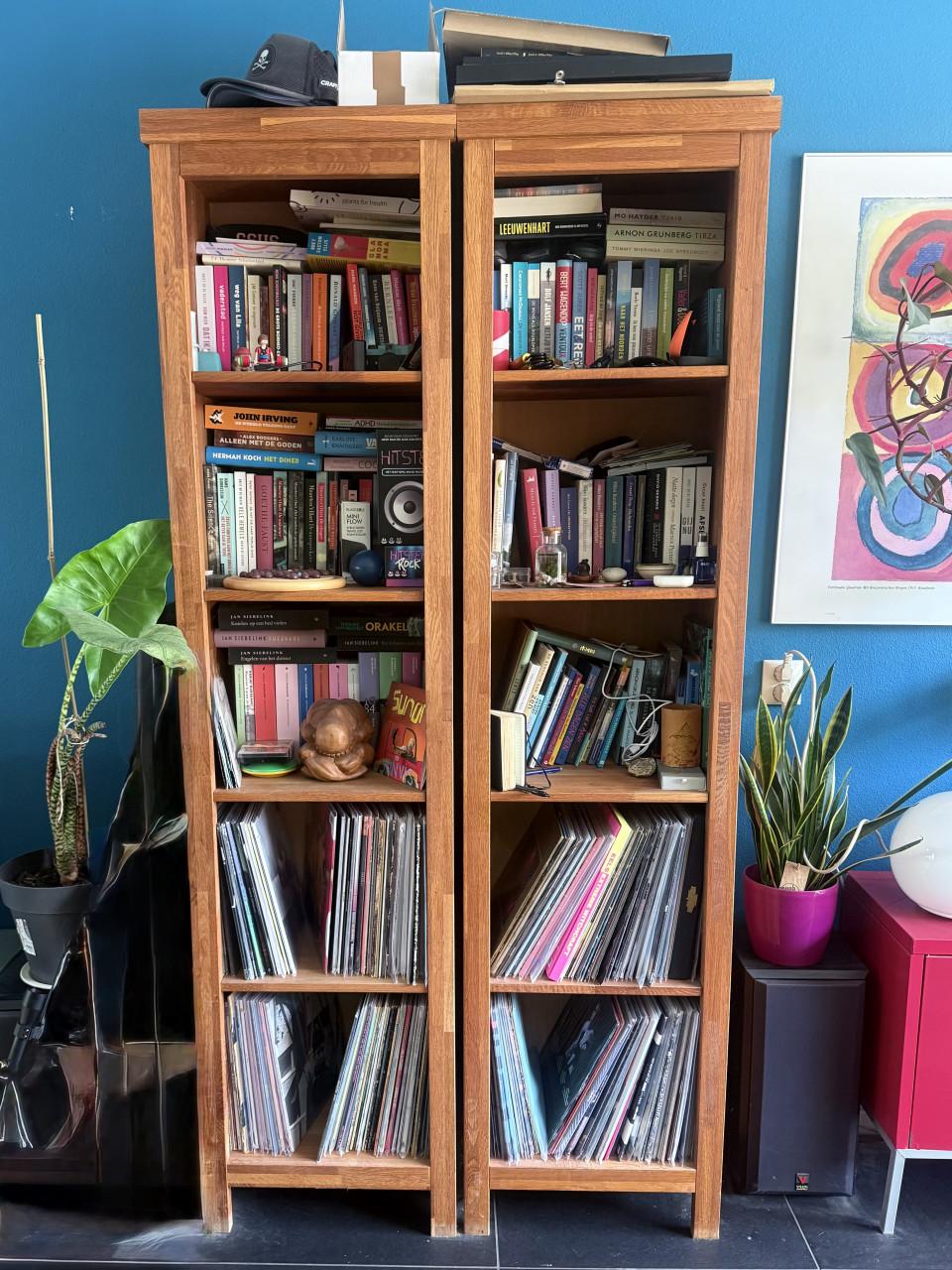 Boekenkast WOOOD