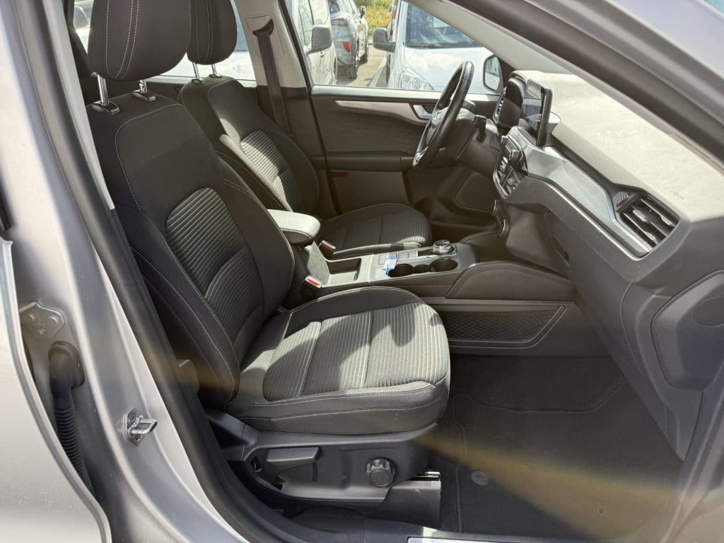 Ford Kuga 2.5 phev titanium winterpack - 19"velgen - adaptieve cruisecontro