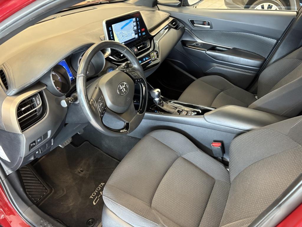 Toyota C-hr 1.8 hybrid dynamic