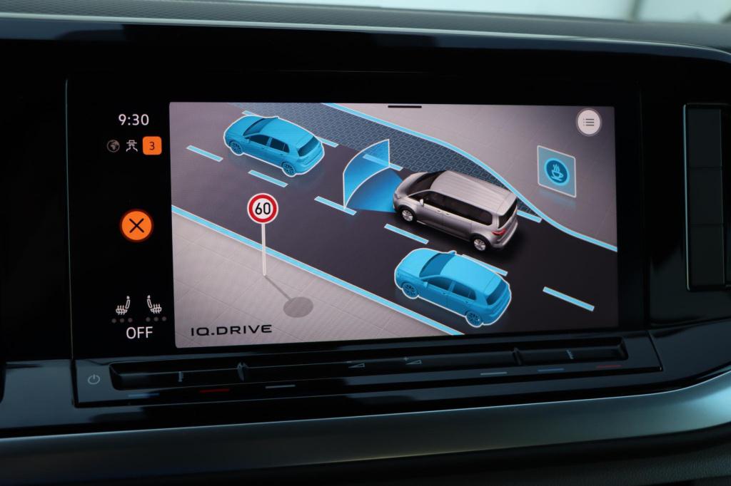 Volkswagen Multivan 1.4 ehybrid life 218pk dsg6 | soh 92,2% |